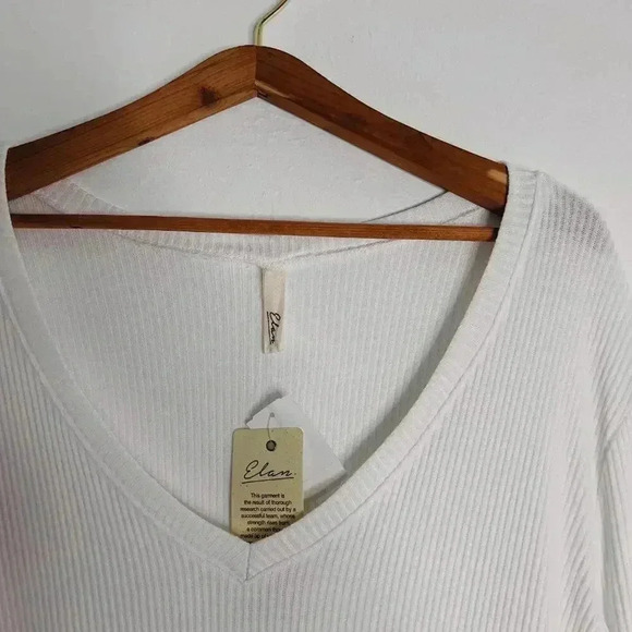 NWT Elan White Ribbed V Neck Long Sleeve Shirt Women's Size M - Picture 2 of 6